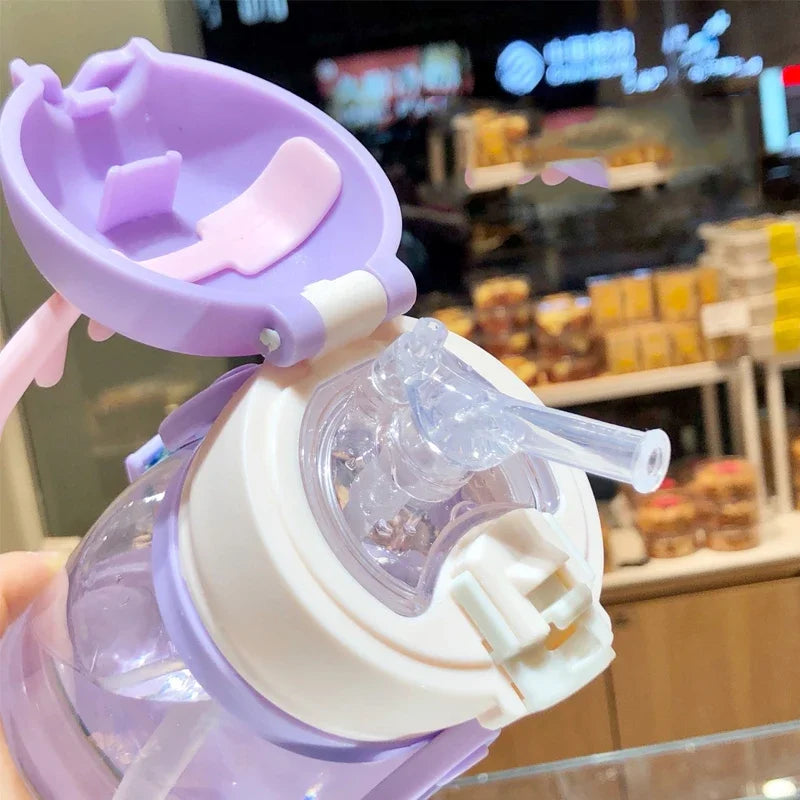 Шишиња за деца со цевче 600 ml