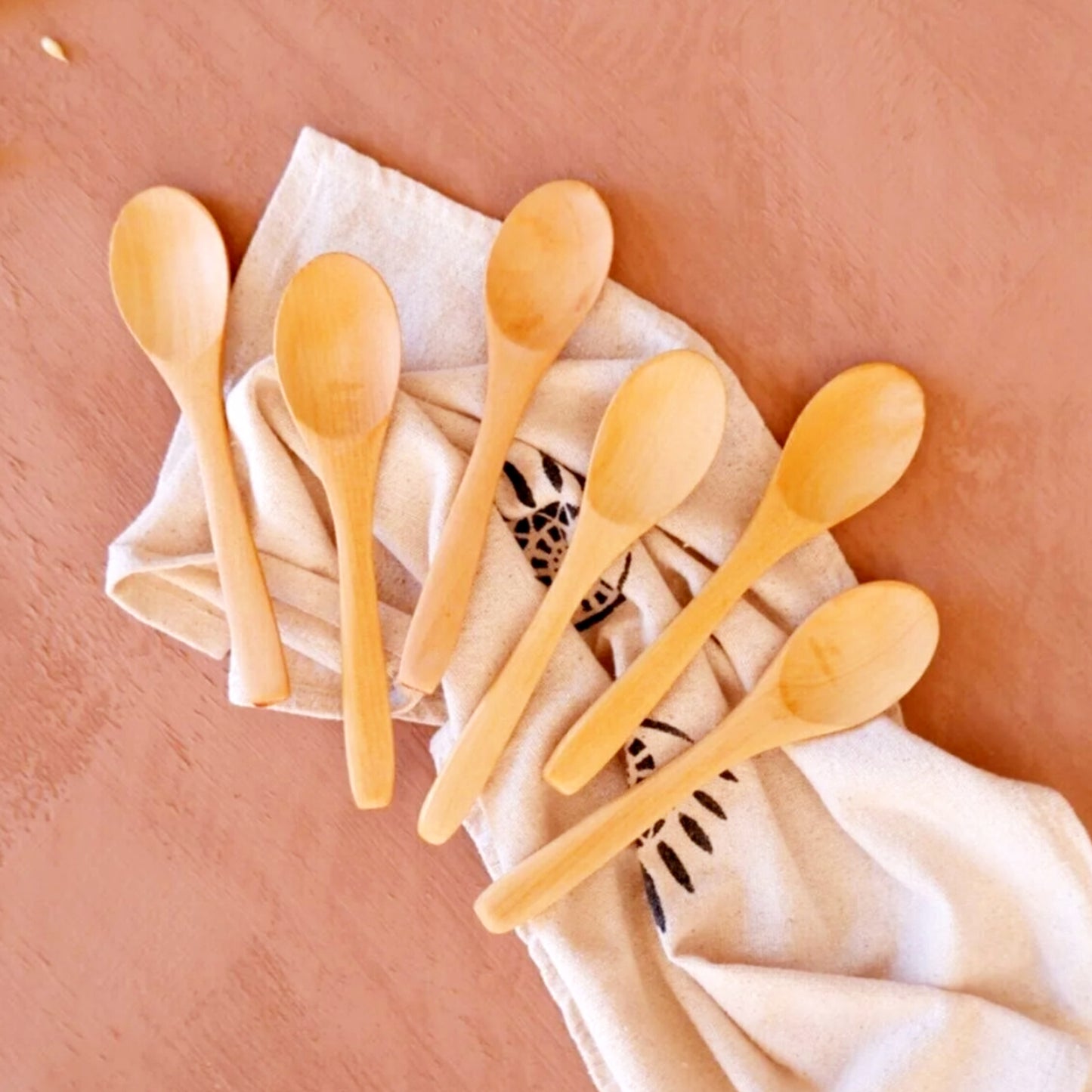 Дрвени лажици 23cm сет 2 парчиња