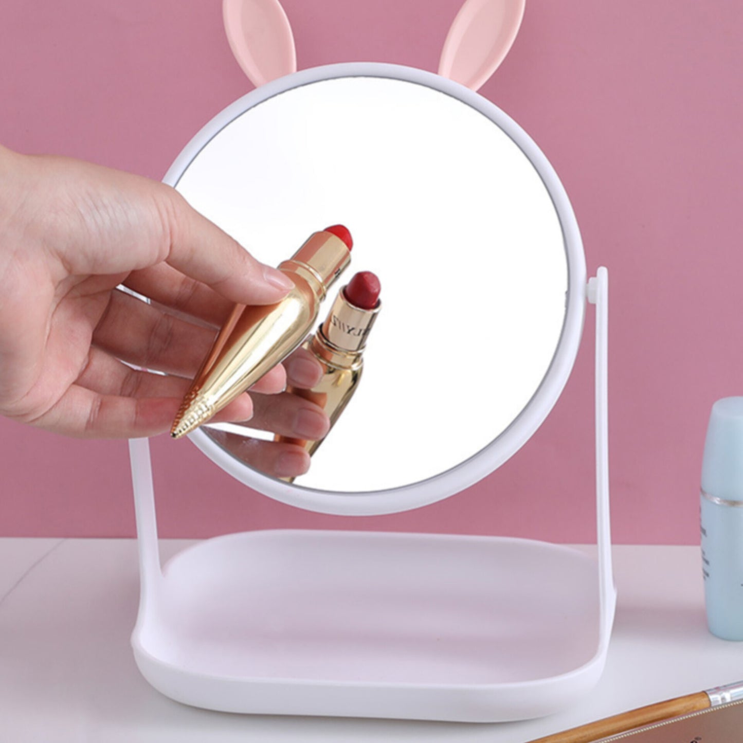 Огледало за лице