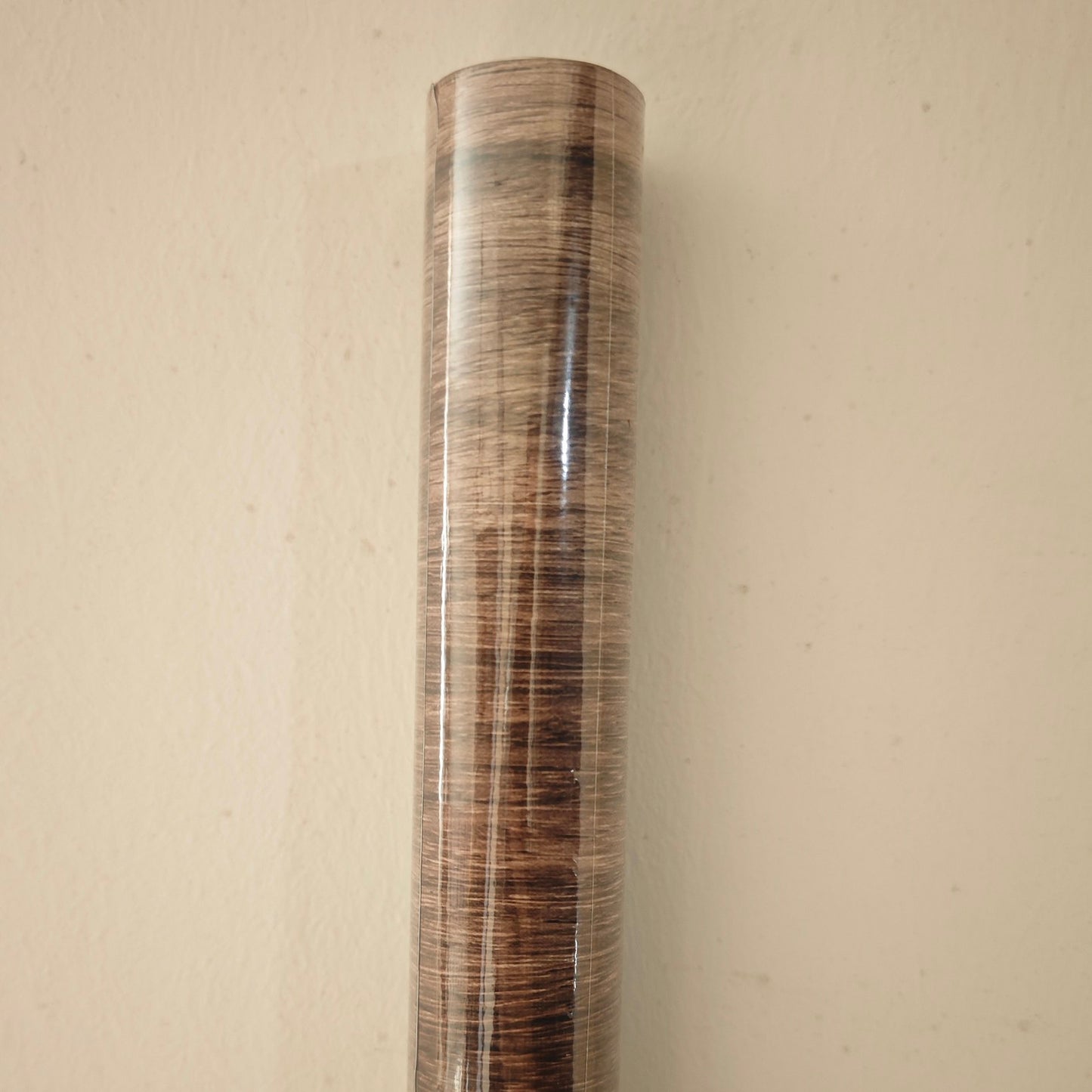 Самолеплива фолија темен орев висок сјај 2m x 60cm