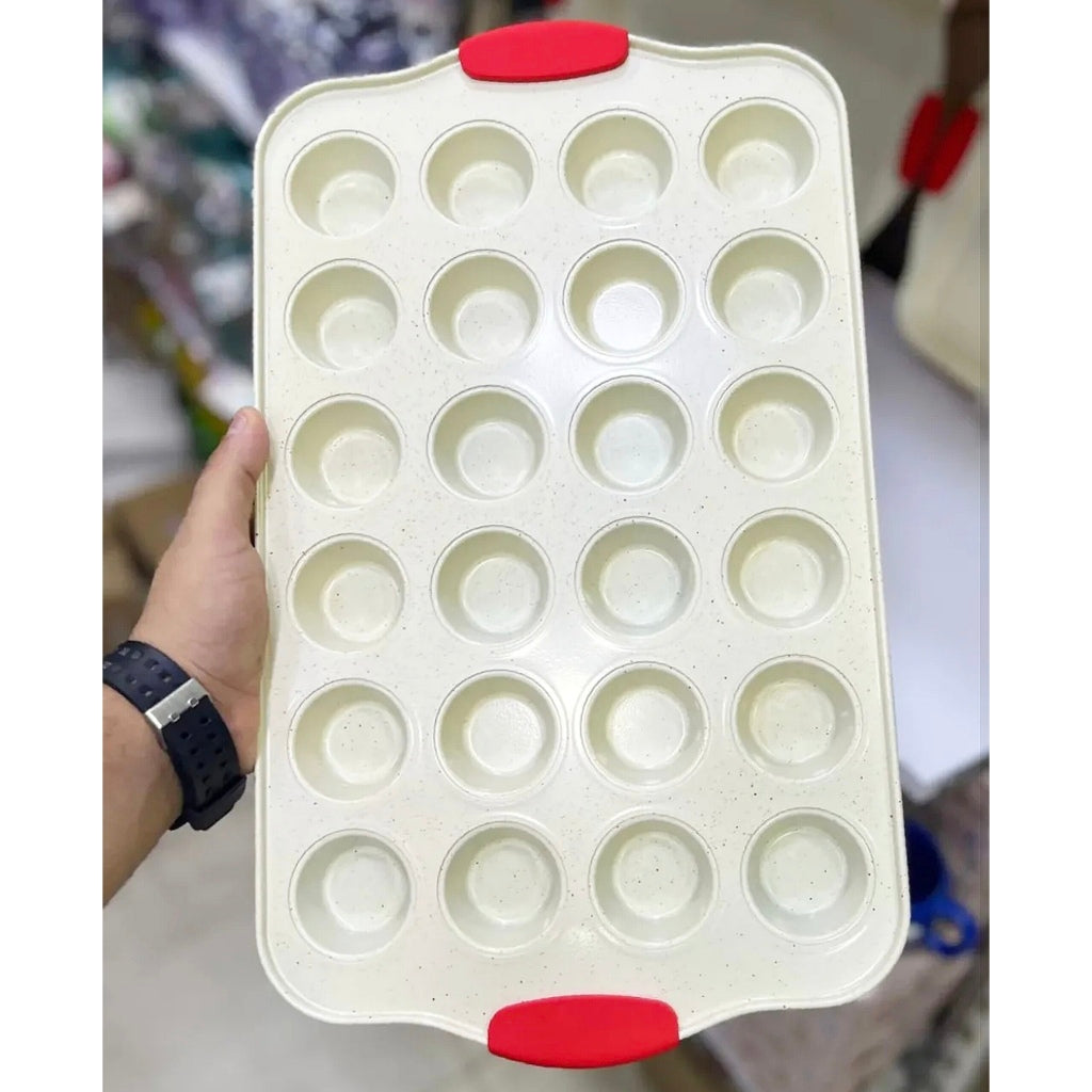 Калап за мафини метален со силиконски рачки 24/1