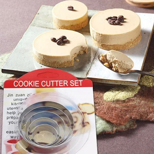 Метални калапи форми за тесто, десерти круг сет 5 парчиња