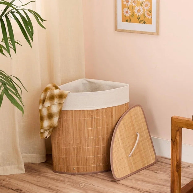 Корпа за веш, алишта аголна со капак бамбус