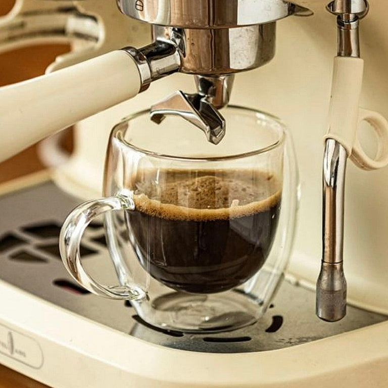 Стаклени чаши со двоен ѕид со рачка 80ml сет 2 парчиња