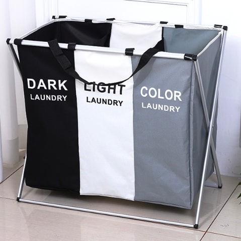 Корпа за веш со 3 прегради и метална основа