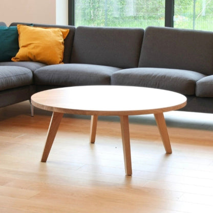 Клуб маса Бохемија 2 100% масивно дрво